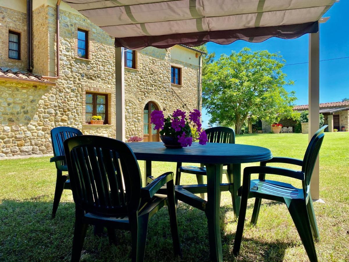 Agriturismo L'Antica Quercia ポマランチェ エクステリア 写真