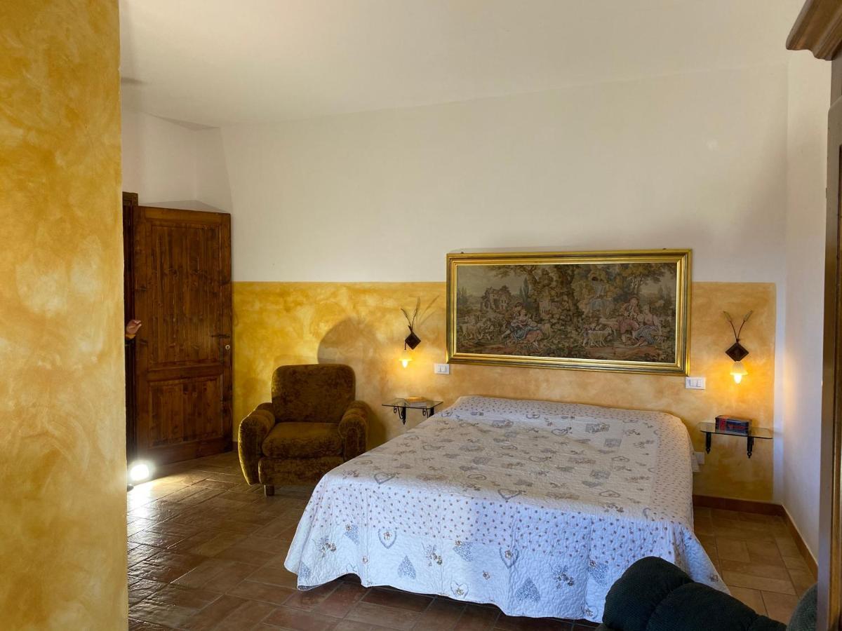 Agriturismo L'Antica Quercia ポマランチェ エクステリア 写真